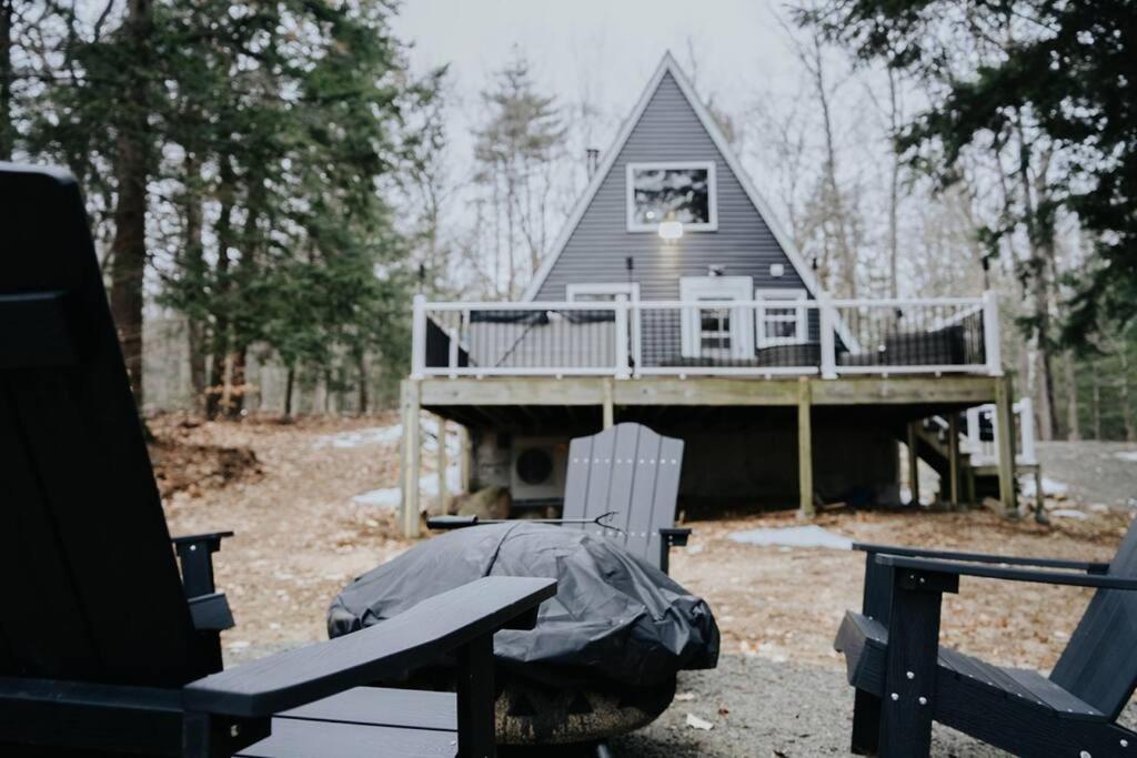 New! Cozy & Modern A-Frame In The Woods W/Hot Tub Villa Tamworth Eksteriør billede